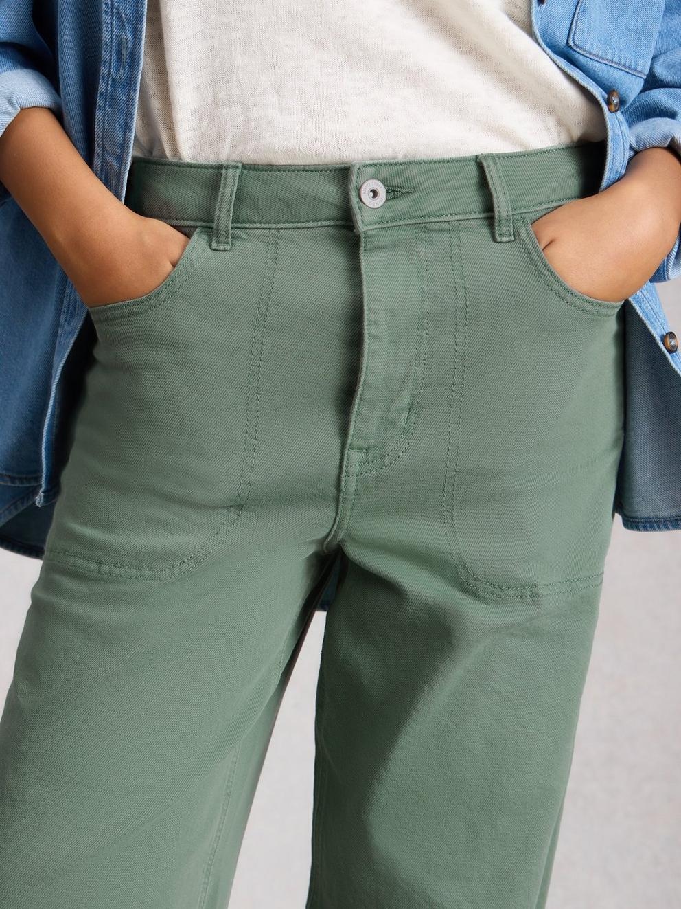 Tia Wide Leg Full Length Jean in MID GREEN - MODEL DETAIL