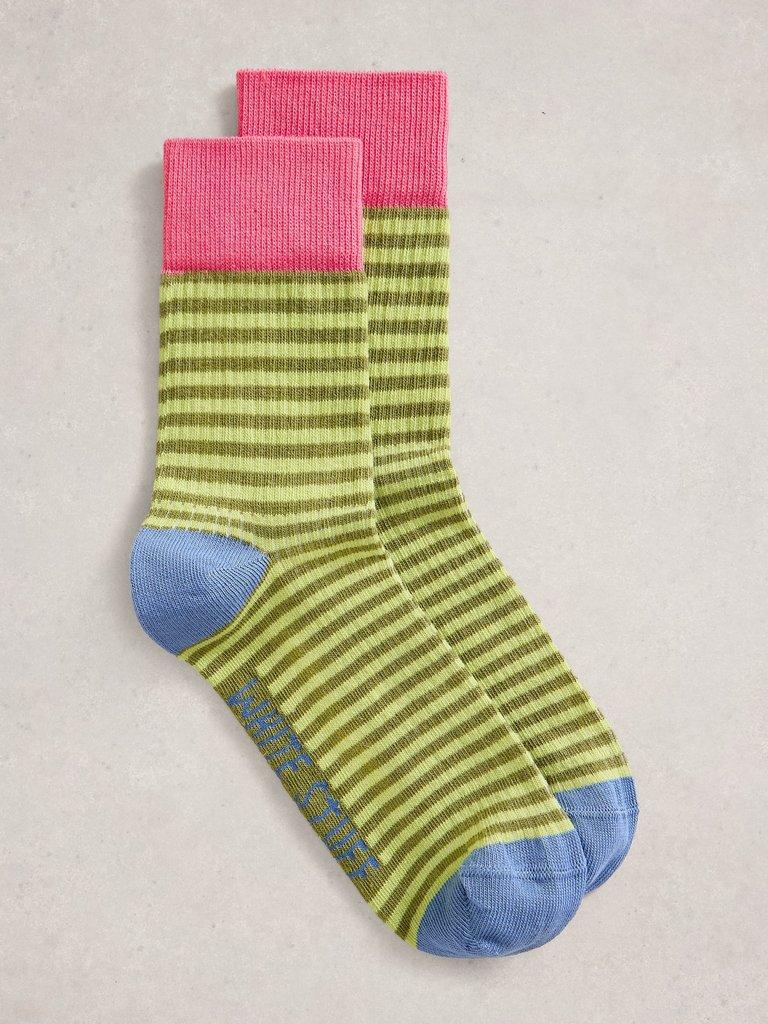 Thin Stripe Ankle Sock in MID GREEN - FLAT FRONT