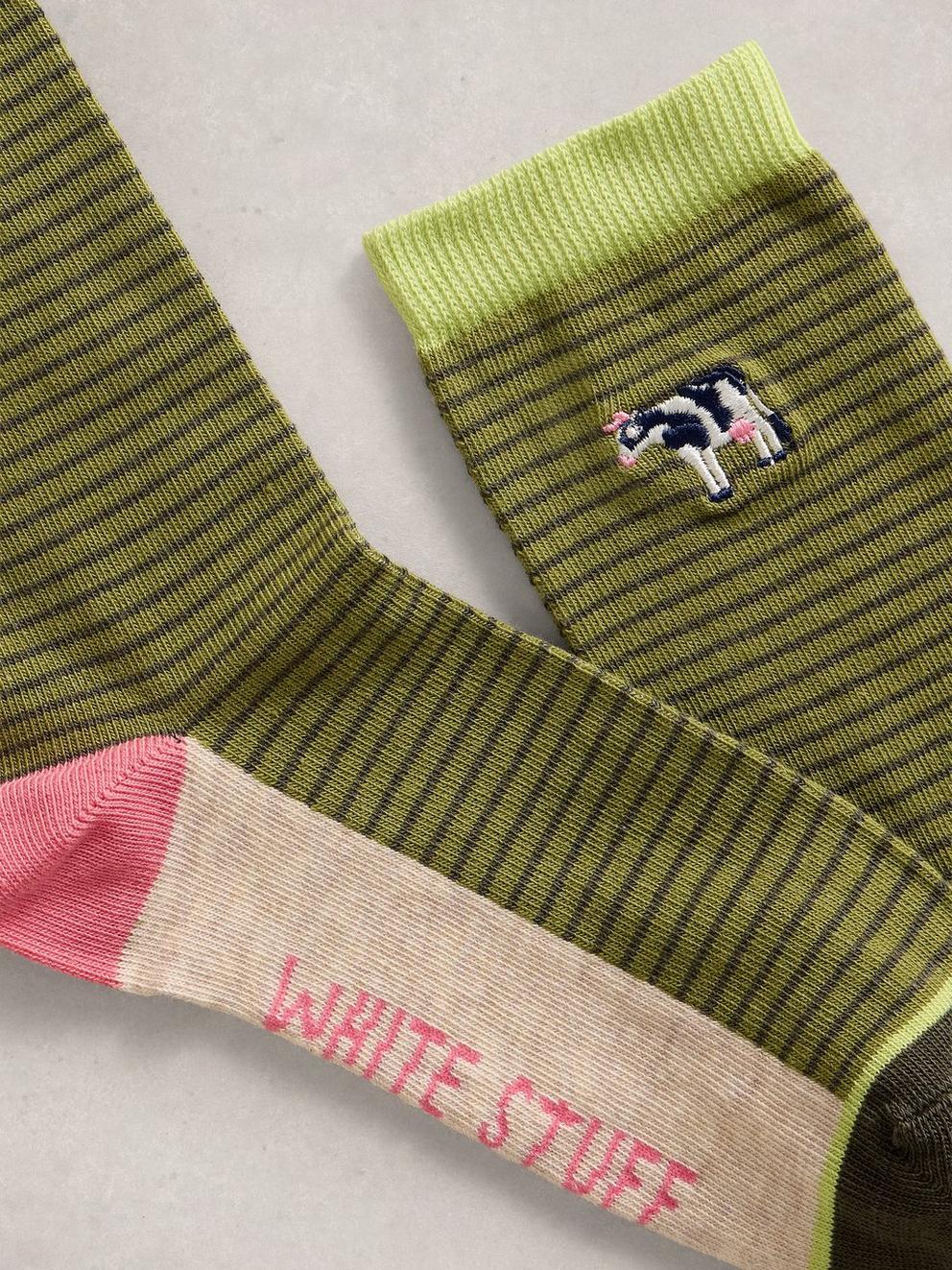 Embroidered Cow Ankle Sock in DK GREEN - FLAT DETAIL