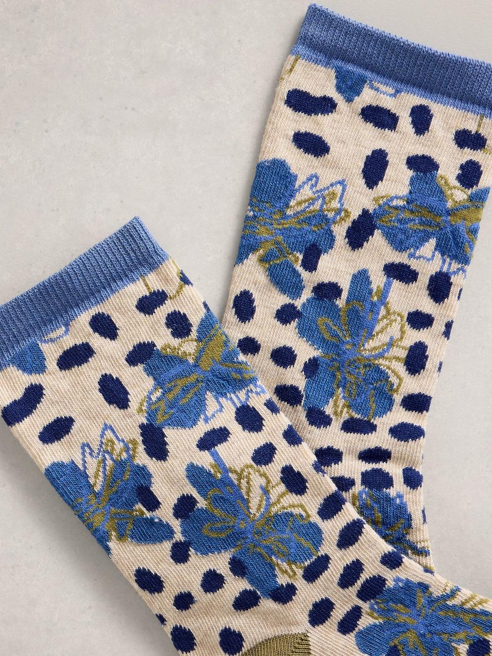 Printed Floral Ankle Sock in BLUE PR - FLAT DETAIL