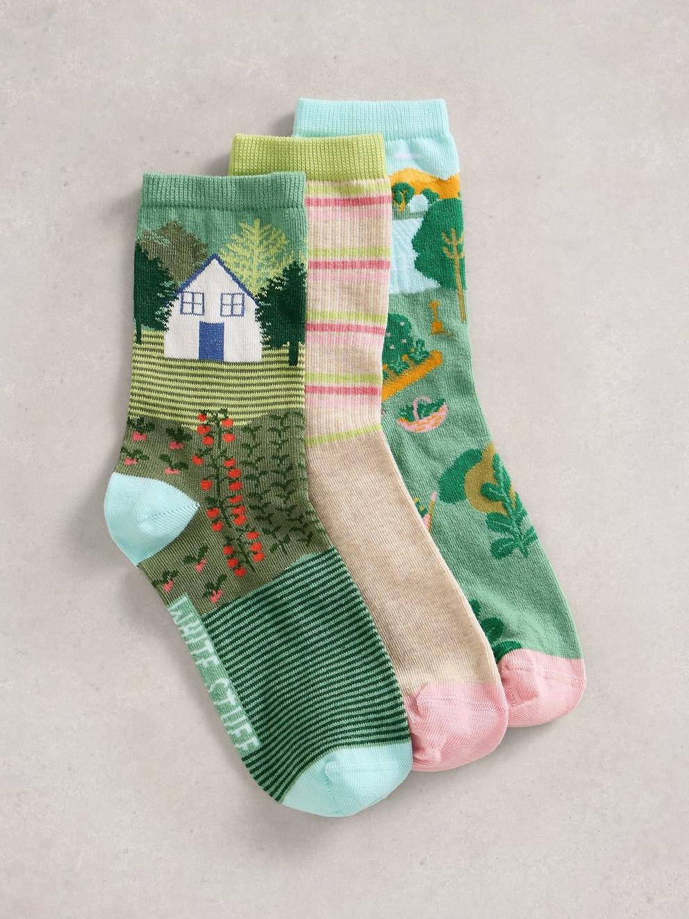3PK Garden Scene Socks in GREEN MLT - FLAT FRONT