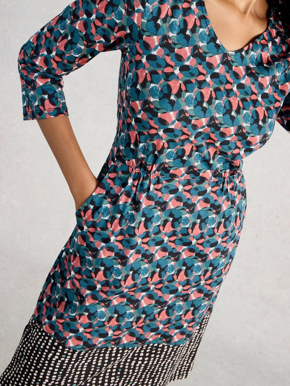 Tallie V Neck Dress Jersey in BLUE MLT - MODEL DETAIL