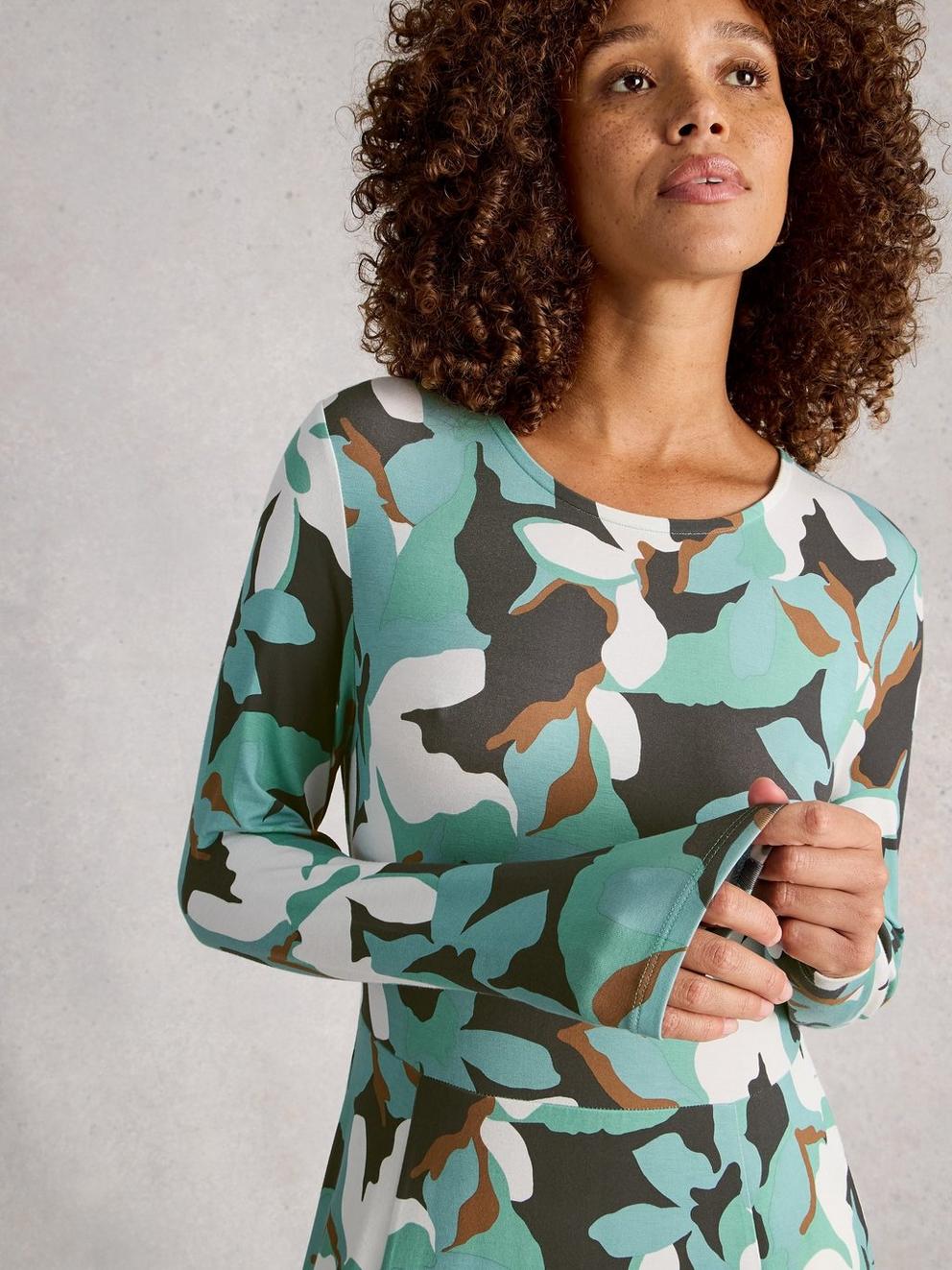 Madeline Crew Neck Long Sleeve Jersey Dress in TEAL MLT - MODEL DETAIL