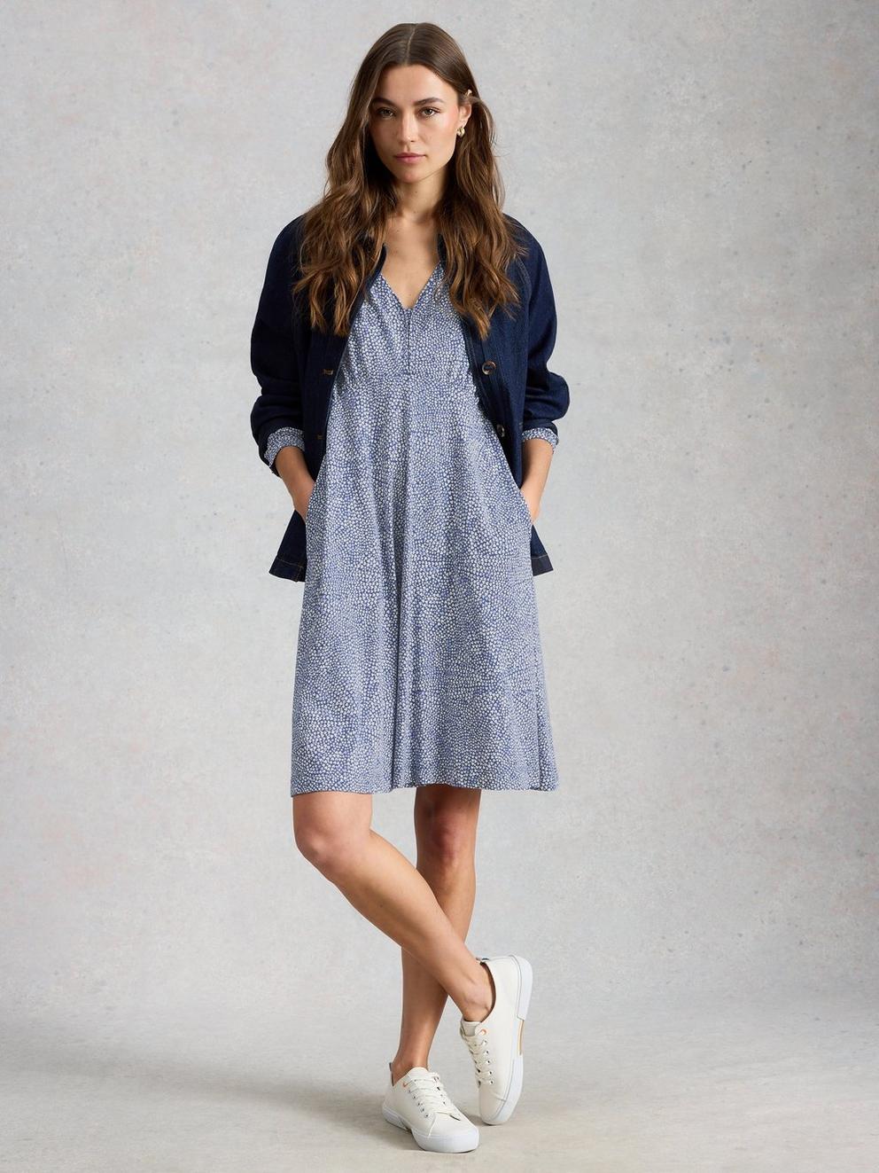 Meg Jersey Dress in BLUE MLT - MODEL FRONT