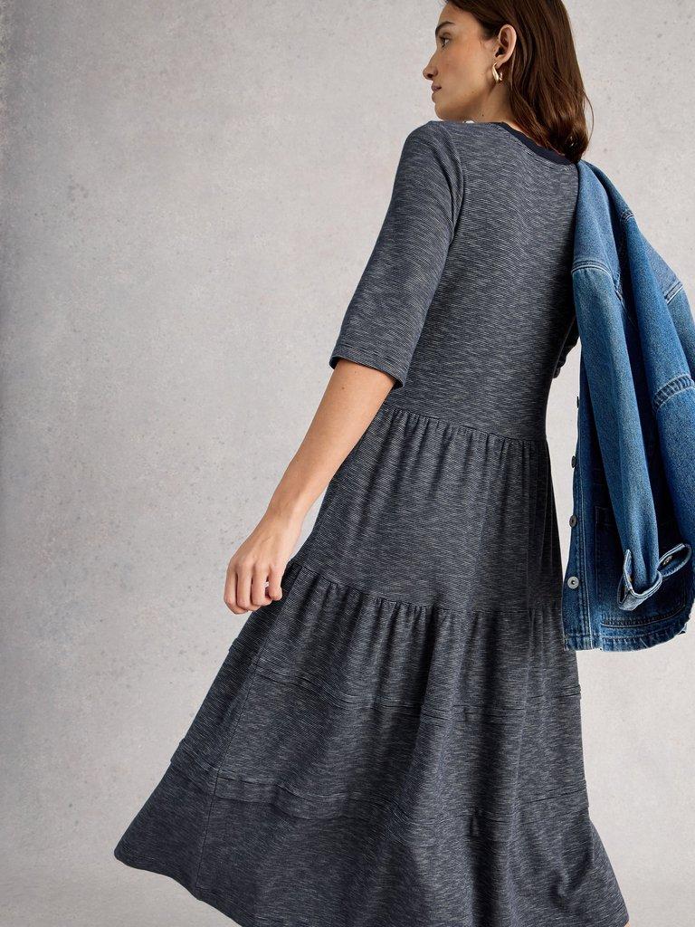 Vera Jersey Dress in NAVY MULTI - MODEL BACK