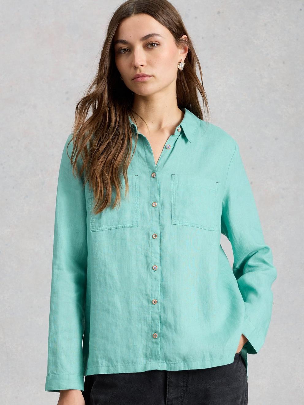 Sophie Linen Shirt in MID TEAL - MODEL DETAIL