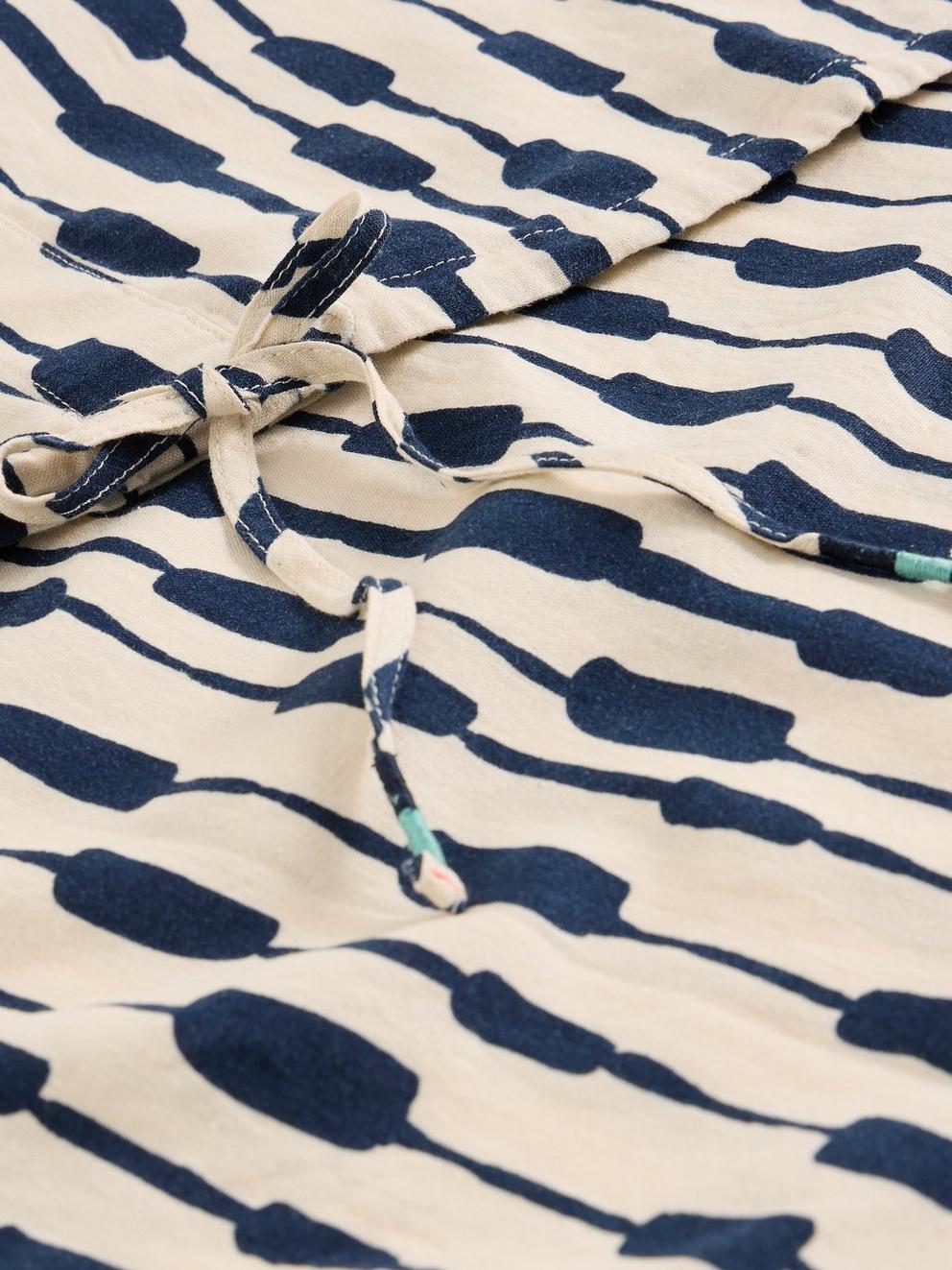 Nicole Linen Blend Top in IVORY PR - FLAT DETAIL