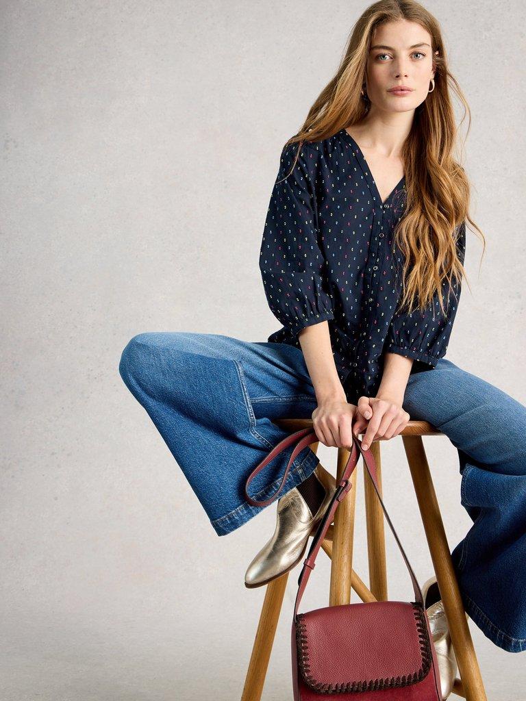 Ruby Cotton Organic Top in NAVY MULTI - LIFESTYLE