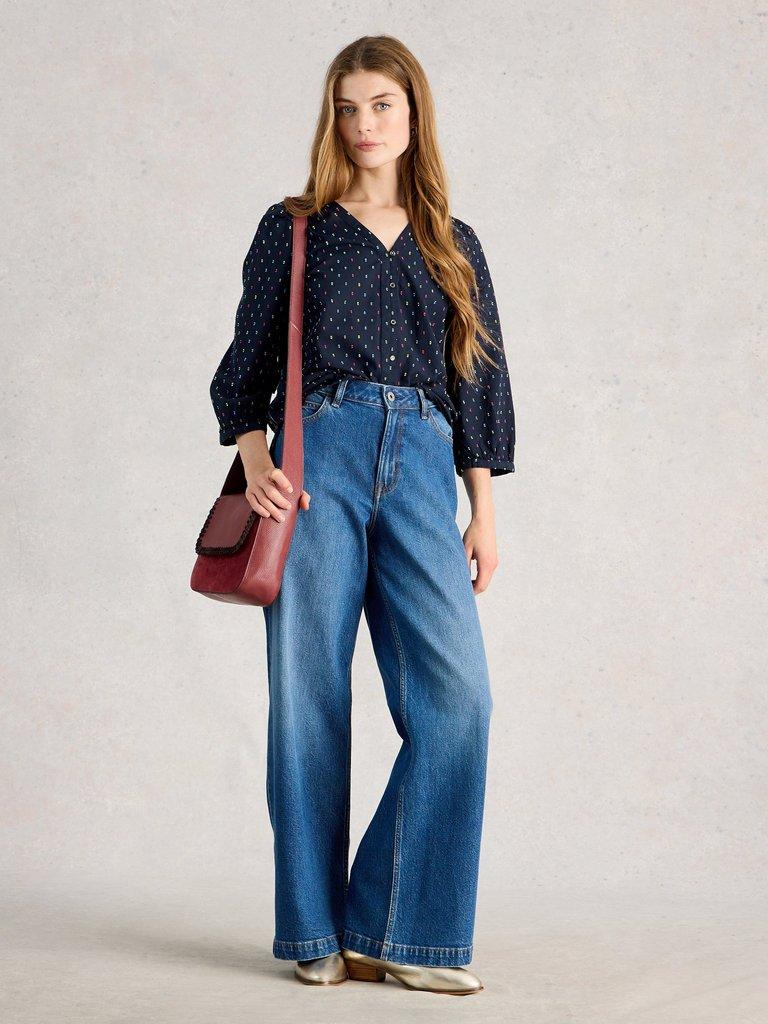 Ruby Cotton Organic Top in NAVY MULTI - MODEL FRONT