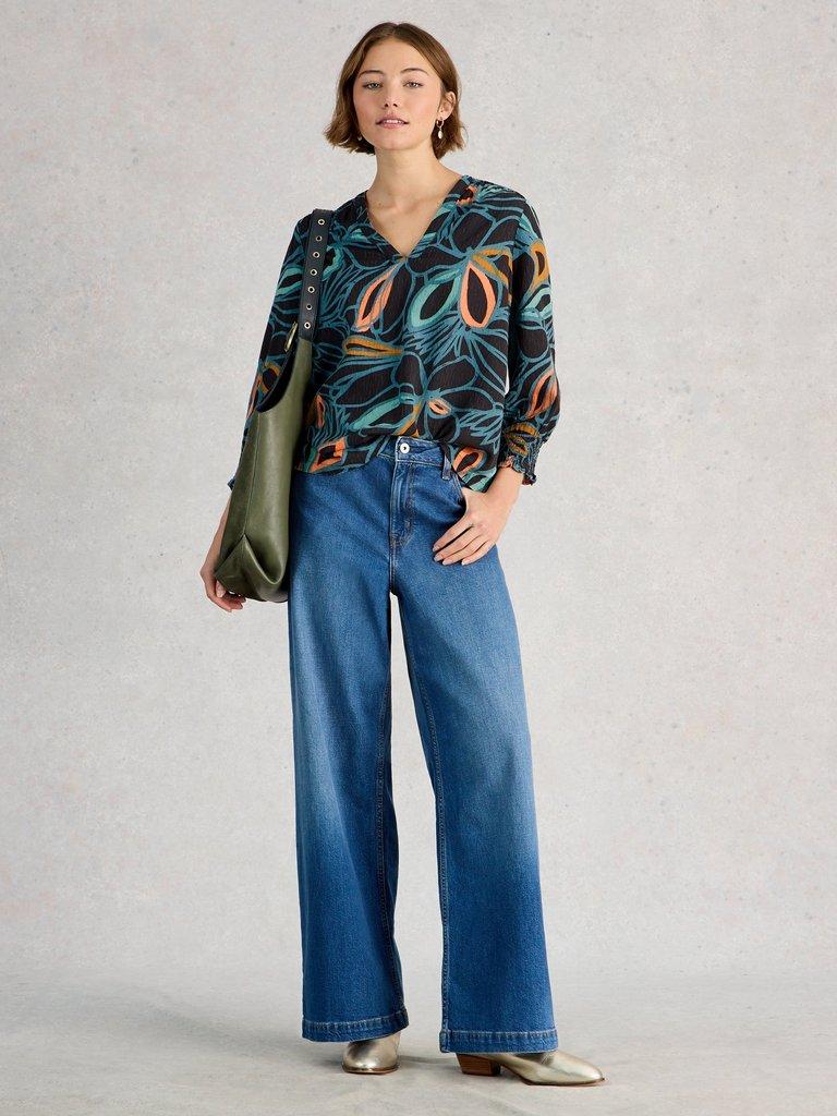 Elisa Viscose Top in BLK MLT - MODEL FRONT