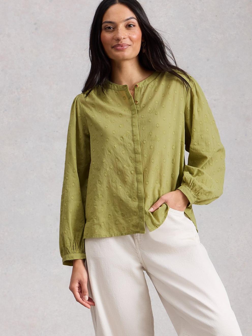 Lana Top in MID GREEN - MODEL DETAIL