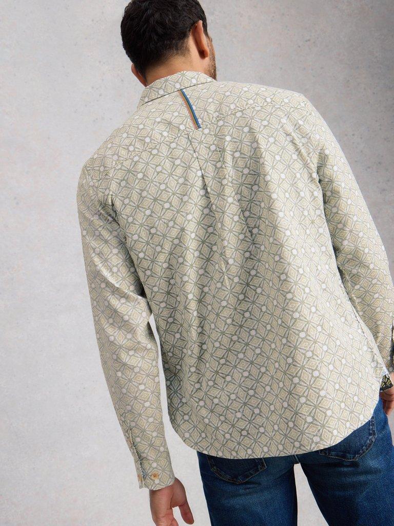 Finsbury Tile Print Shirt in GREEN PR - MODEL BACK
