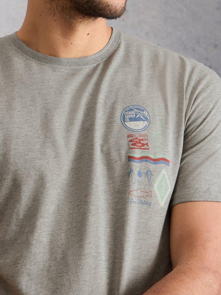 Horsham Stamp Graphic Tee in GREY PR - MODEL DETAIL