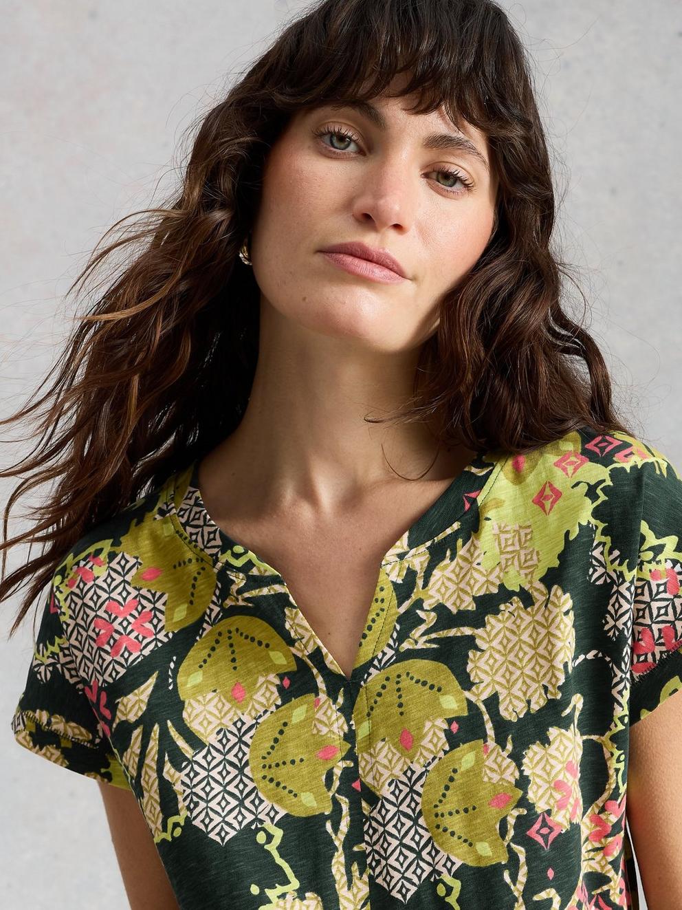 NELLY NOTCH NECK SHORT SLEEVE T-SHIRT in GREEN PR - MODEL DETAIL