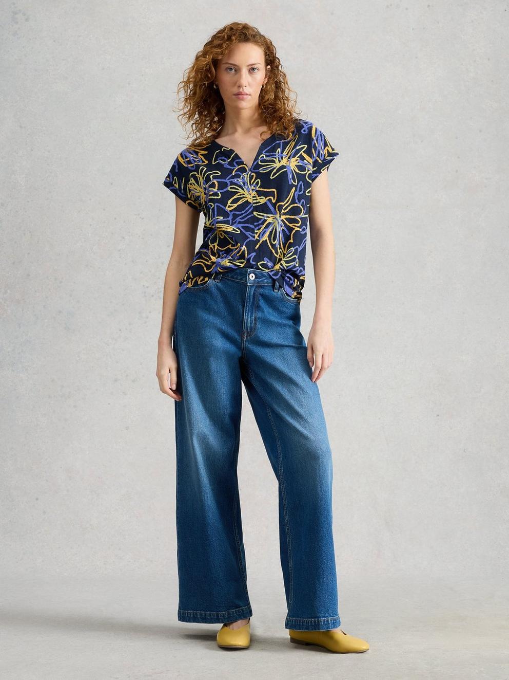 NELLY NOTCH NECK SHORT SLEEVE T-SHIRT in NAVY PR - MODEL FRONT