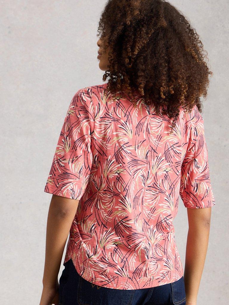 WEAVER NOTCH NECK SHORT SLEEVE TEE in PINK MLT - MODEL BACK