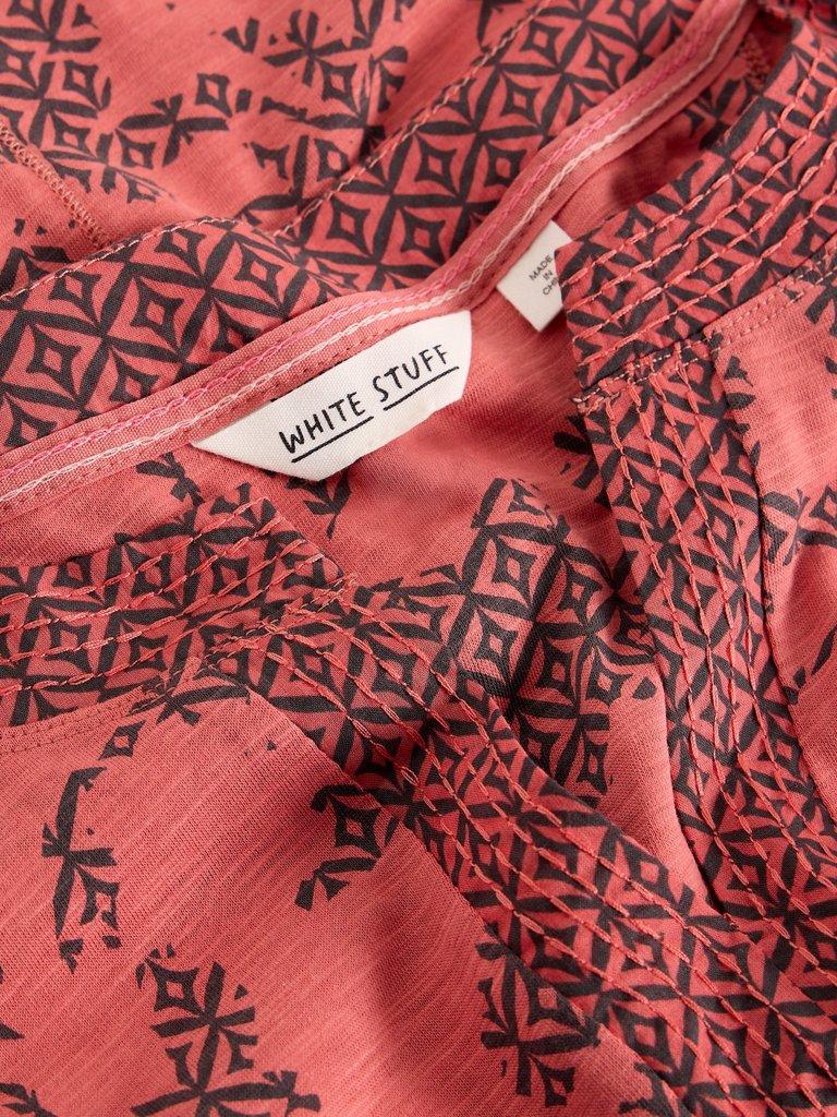 WEAVER NOTCH NECK SHORT SLEEVE TEE in PINK PR - FLAT DETAIL