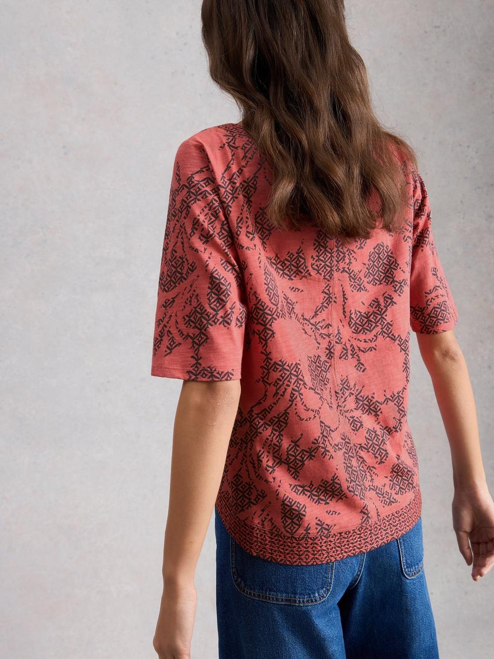 WEAVER NOTCH NECK SHORT SLEEVE TEE in PINK PR - MODEL BACK