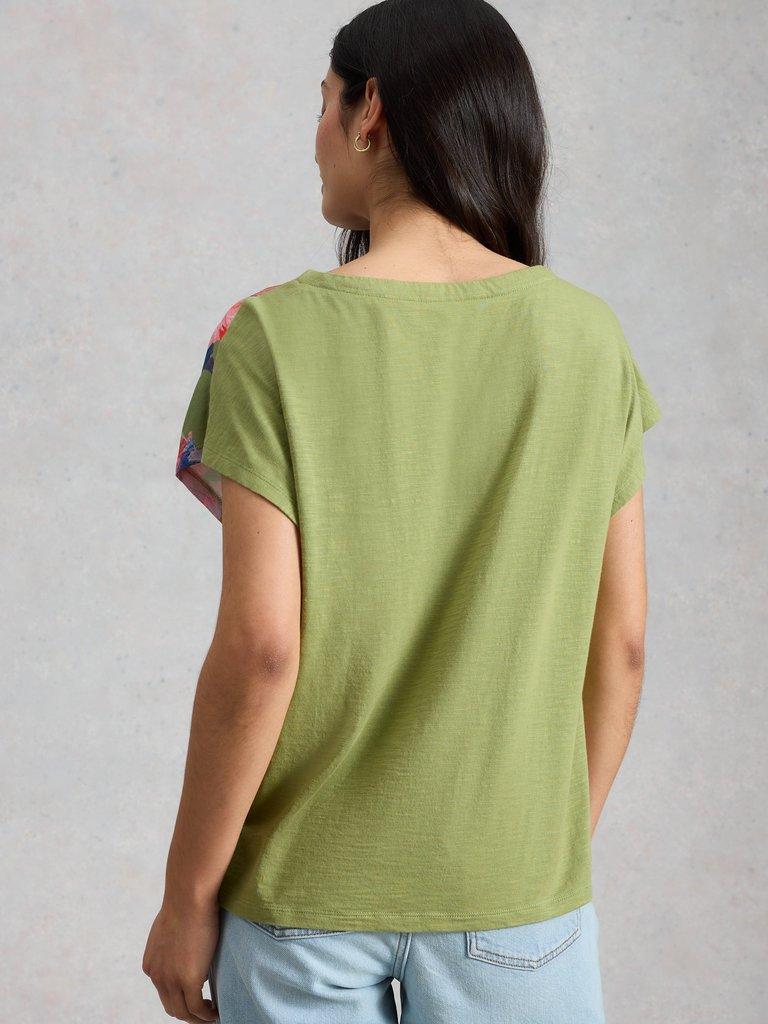 WOVEN MIX TEE in GREEN PR - MODEL BACK