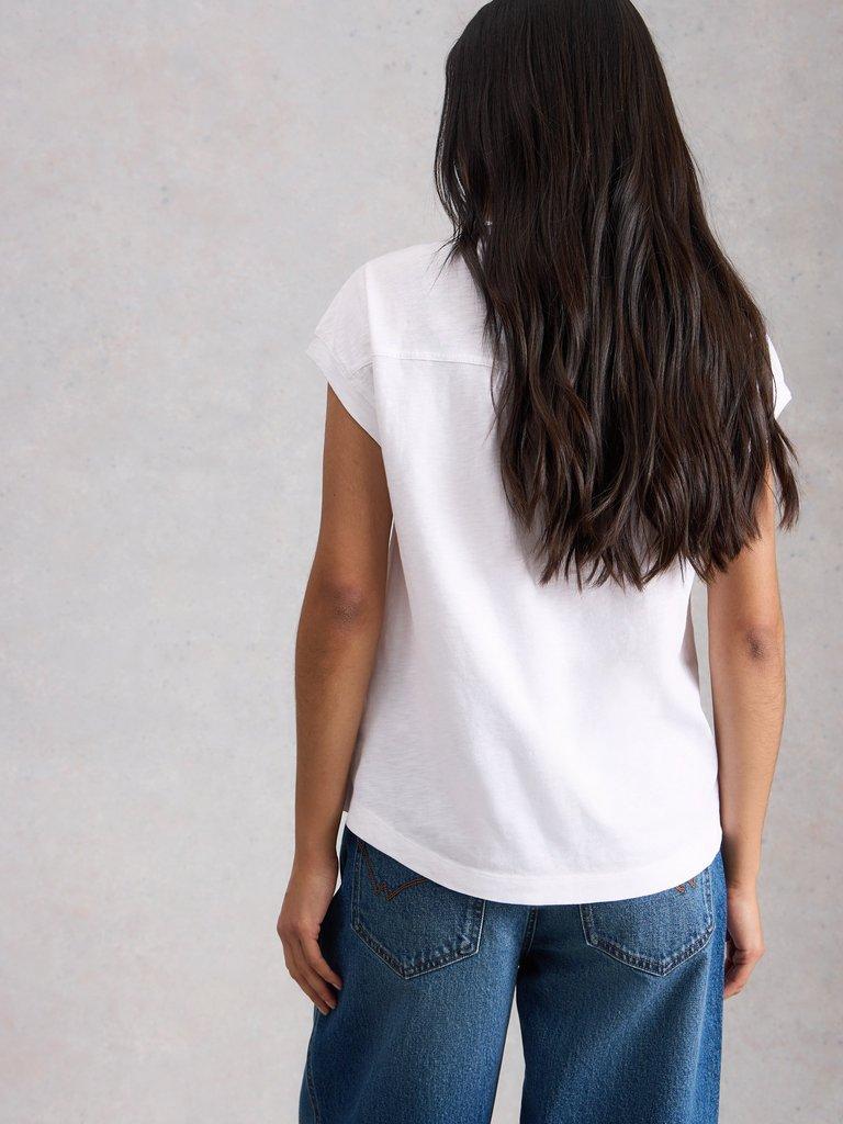 CECILY SLEEVELESS SHIRT in BRIL WHITE - MODEL BACK