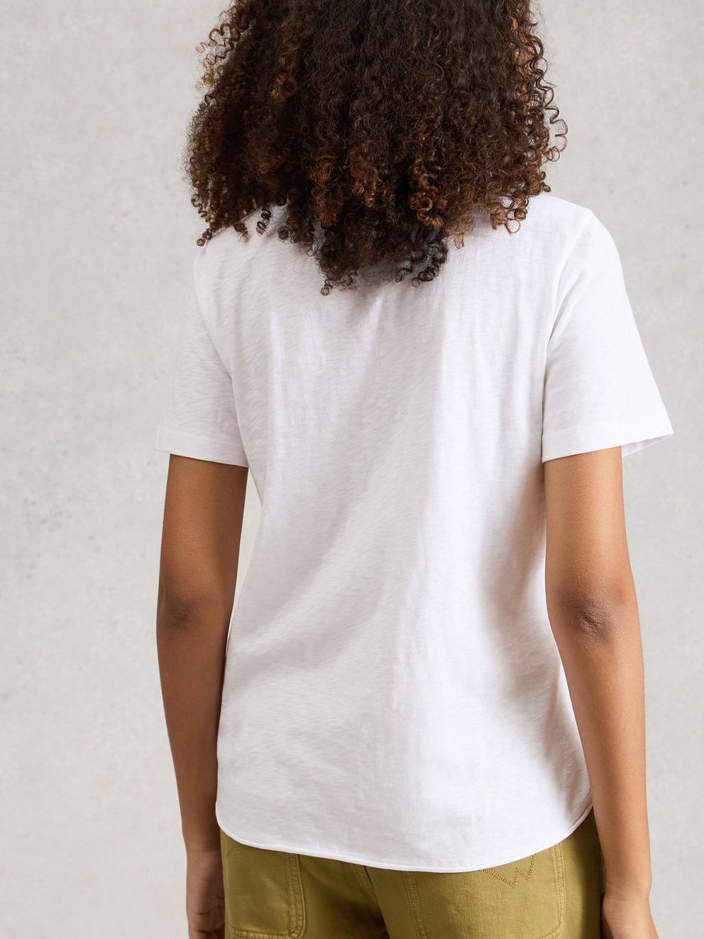 CLARA CREW NECK SHORT SLEEVE TEE in BRIL WHITE - MODEL BACK