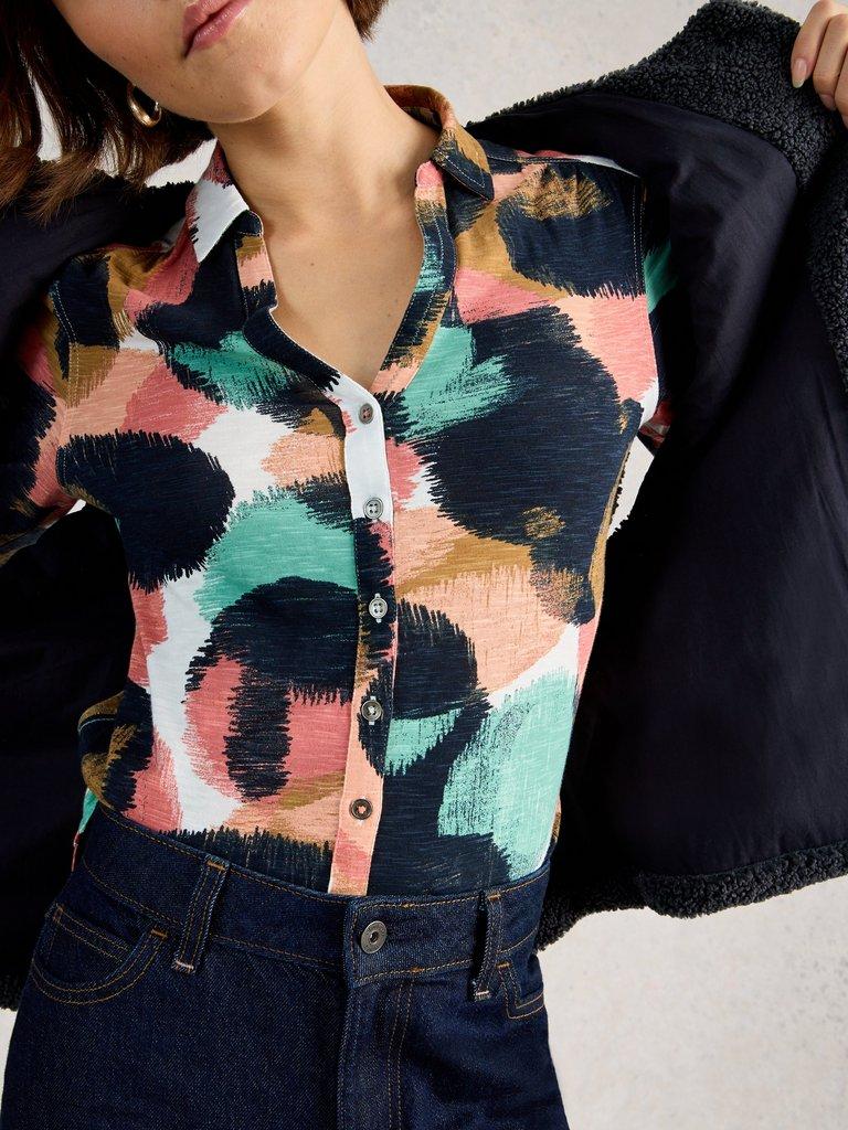 WOMENS ANNIE COLLARED SHIRT JERSEY in NAVY PR - MODEL DETAIL