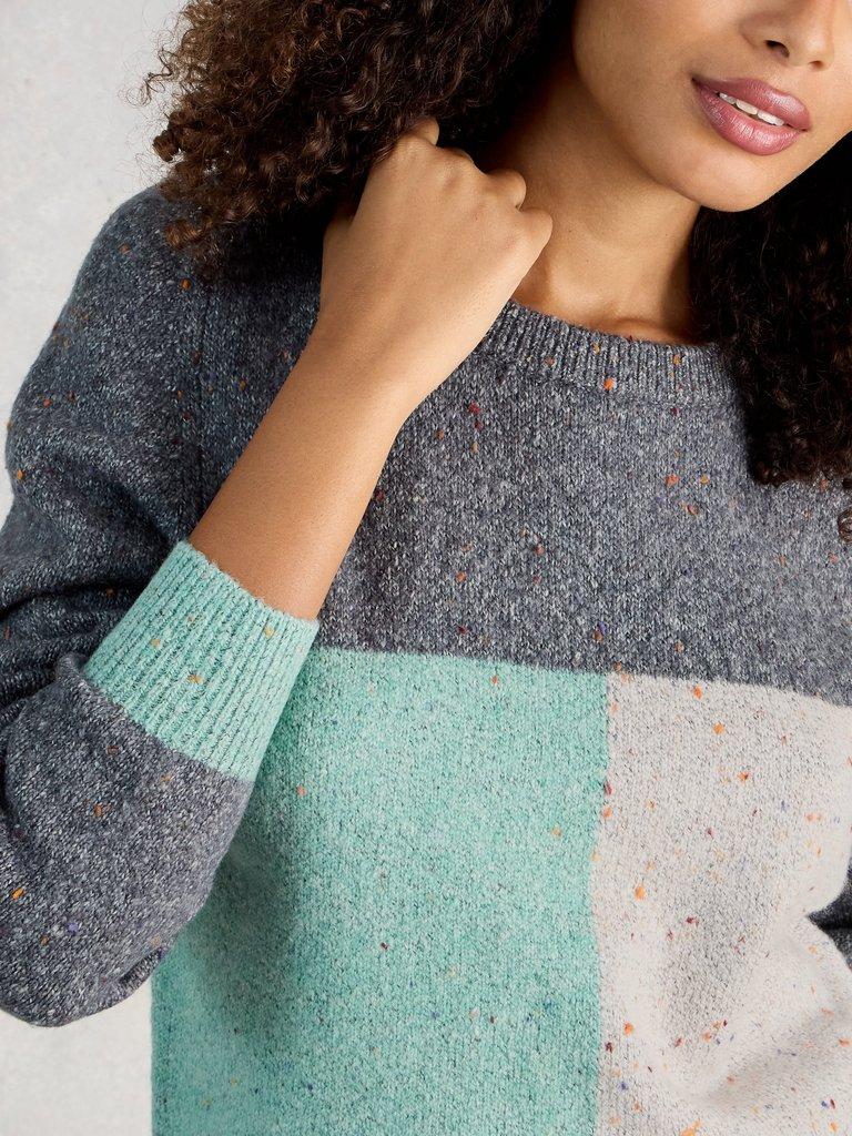 TALIA NEP COLOURBLOCK  JUMPER in BLUE MLT - MODEL DETAIL