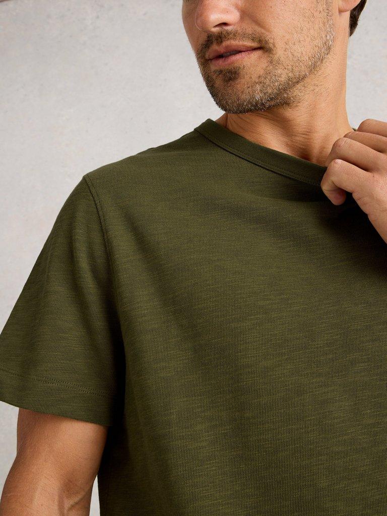 Harrington Relaxed Tee in KHAKI GRN - MODEL DETAIL