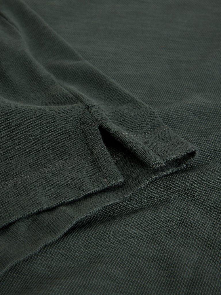 Harrington Relaxed Tee in WASHED BLK - FLAT DETAIL