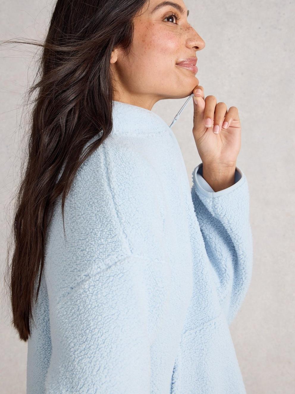 WREN HALF ZIP JUMPER in LGT BLUE - MODEL DETAIL