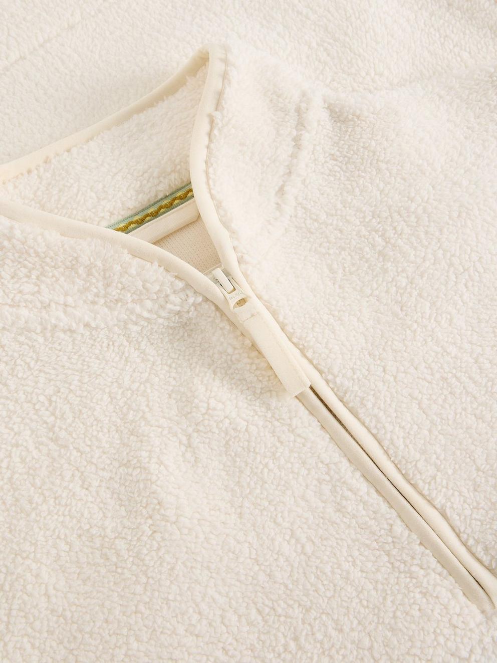 WREN HALF ZIP JUMPER in PALE IVORY - FLAT DETAIL