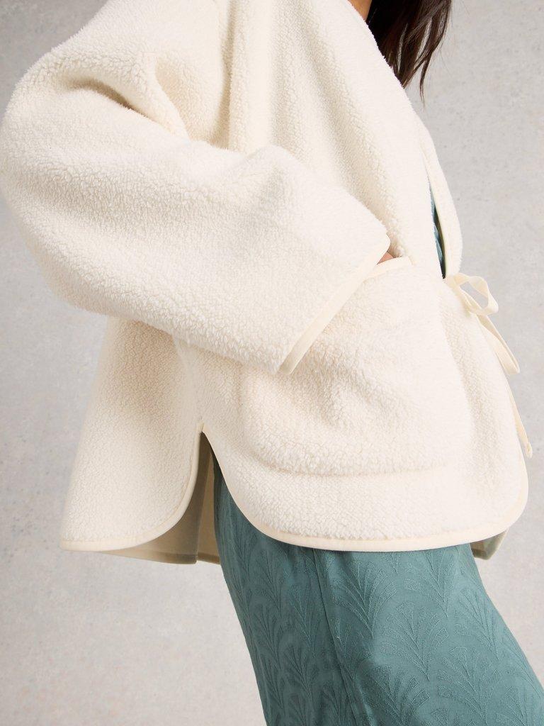 WREN EDGE TO EDGE JACKET in PALE IVORY - MODEL DETAIL