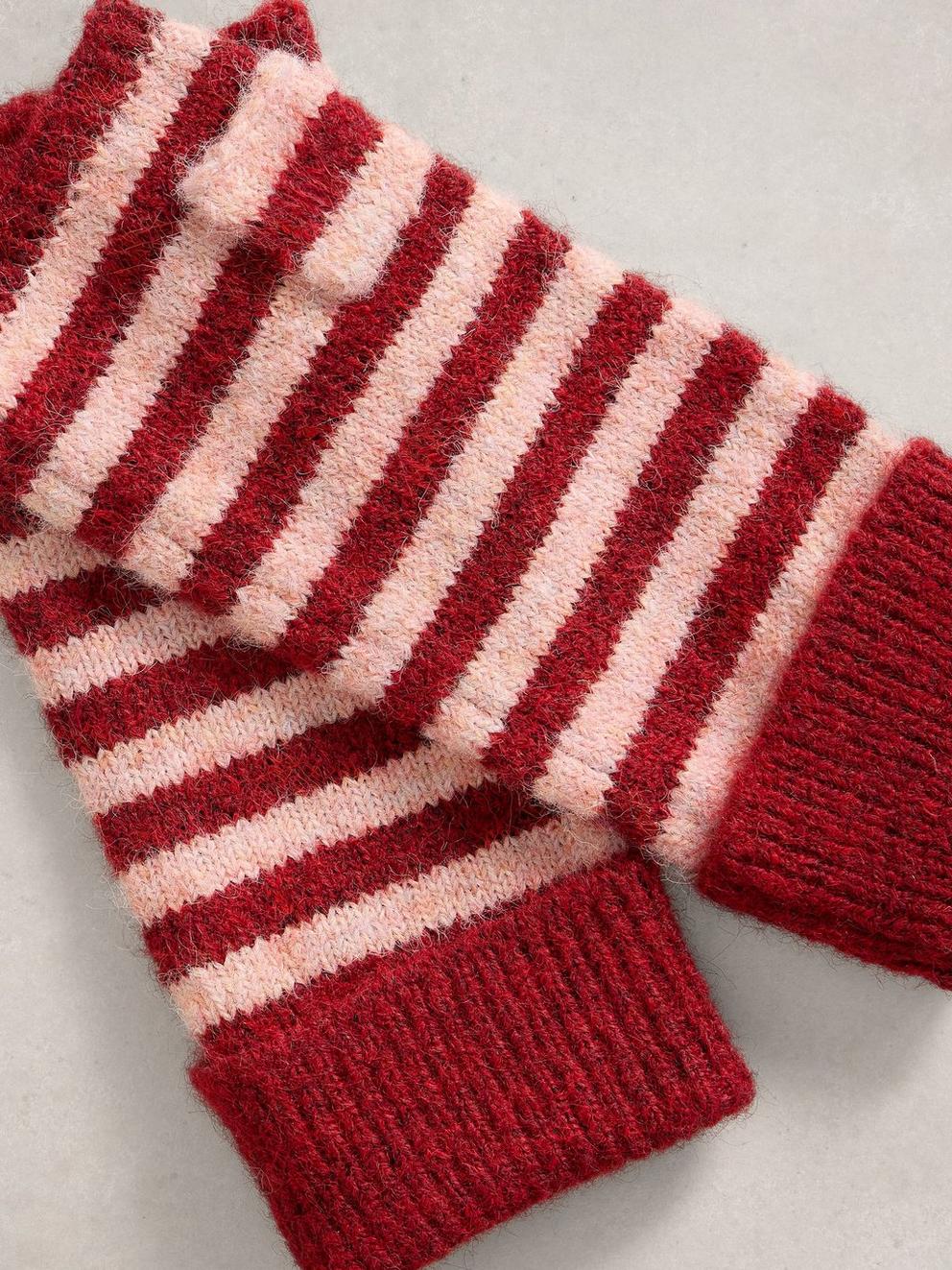 Emma Fingerless Gloves in DK RED - FLAT DETAIL