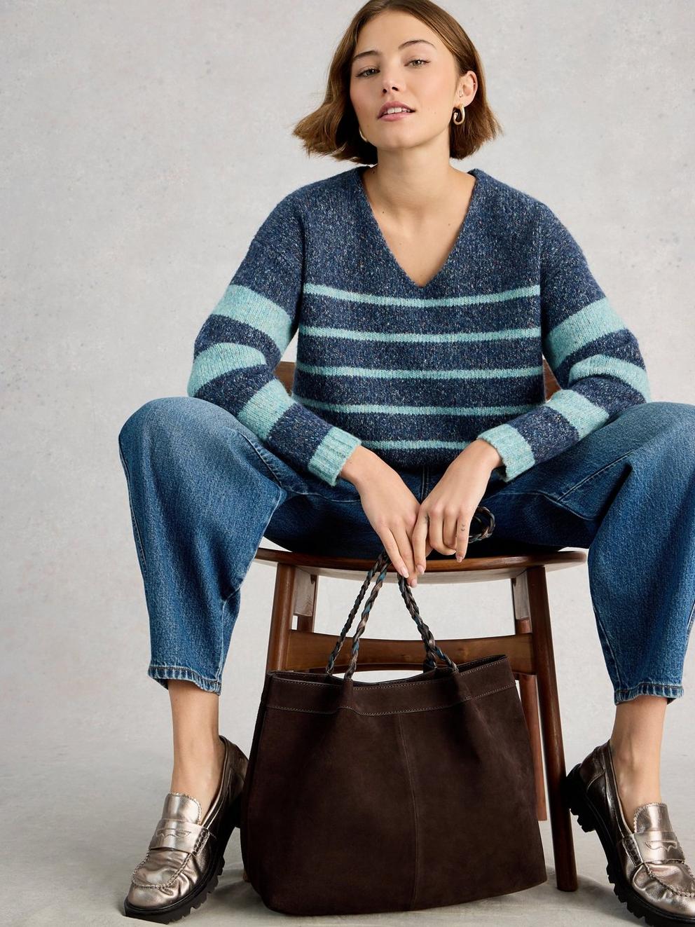 TAMARA STRIPE TEXTURE V NECK in BLUE MLT - LIFESTYLE