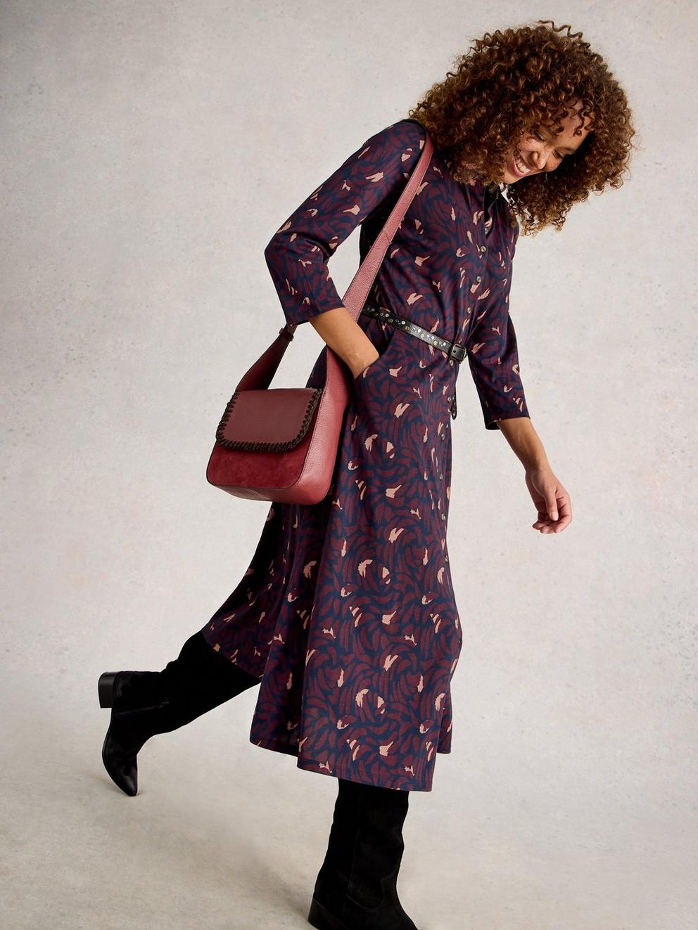 Rua Midi Jersey Collared Shirt Dress in NAVY MULTI - LIFESTYLE