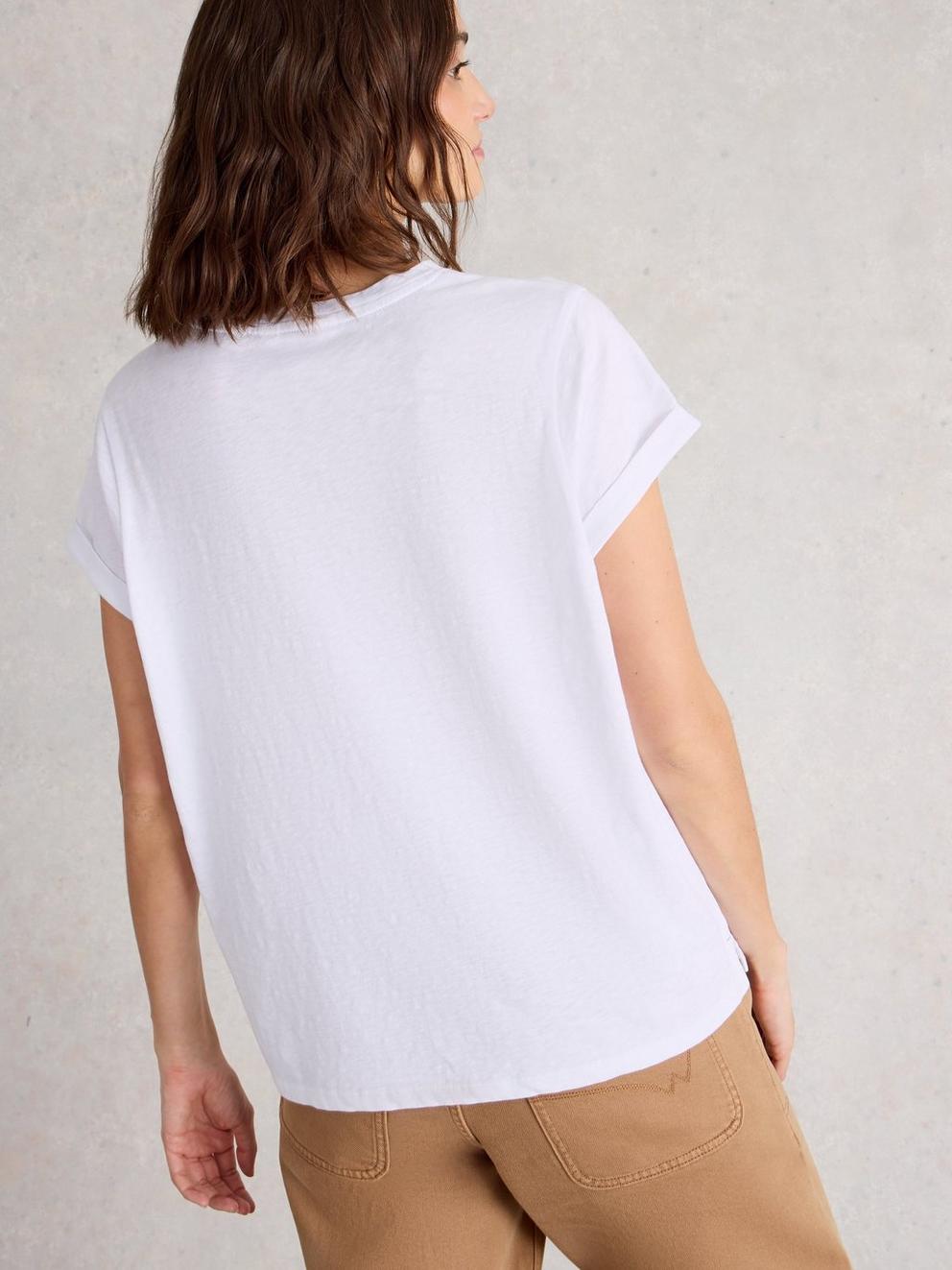 GINA TEE in BRIL WHITE - MODEL BACK