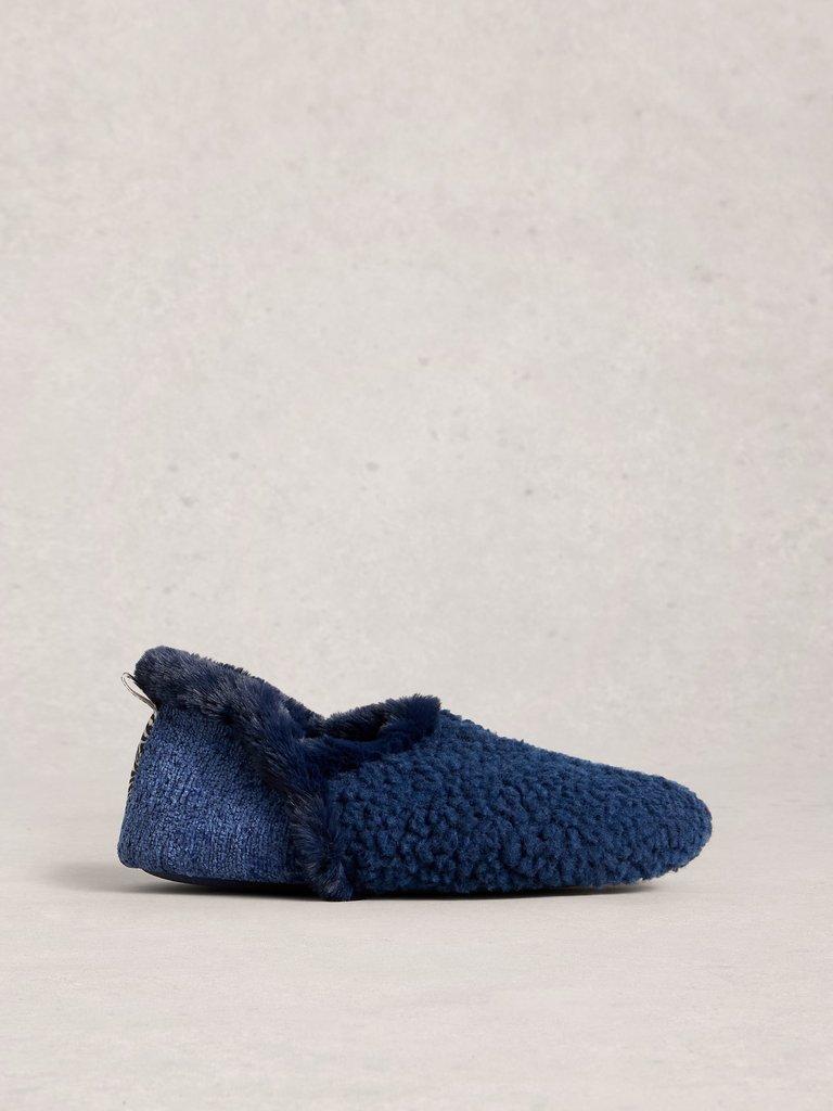 Reya Slipper Closed Back in DARK NAVY - LIFESTYLE