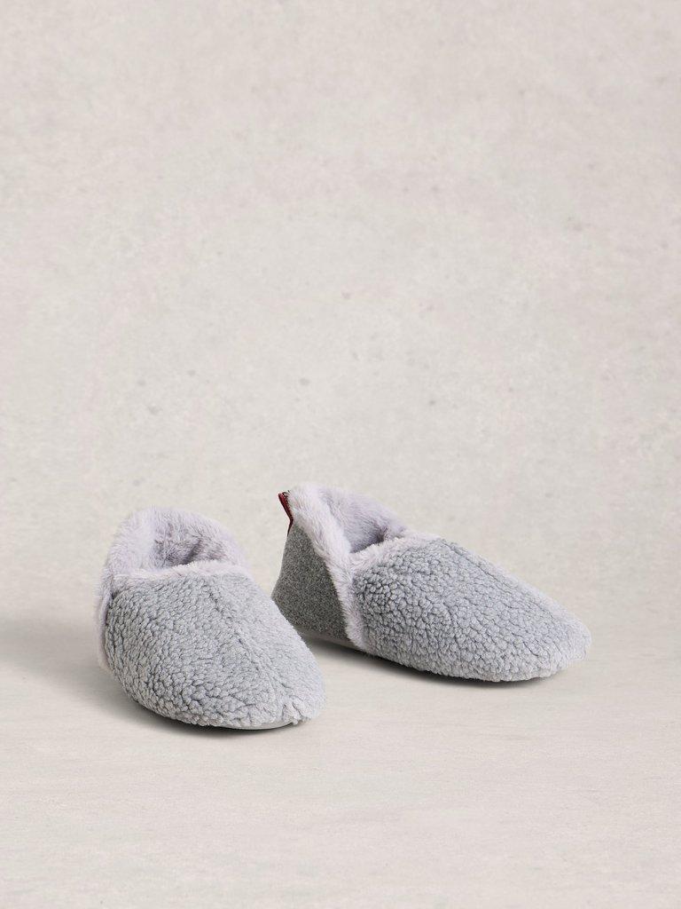 Reya Slipper Closed Back in LGT GREY - FLAT FRONT