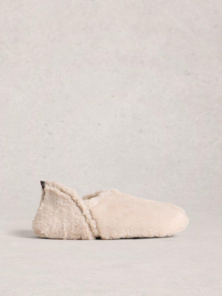 Reya Slipper Closed Back in LGT NAT - LIFESTYLE
