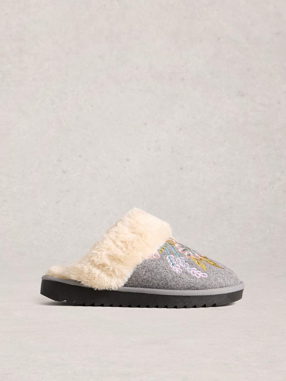 Floral Mule Slippers in LGT GREY - LIFESTYLE