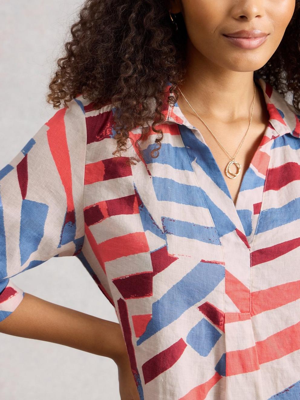 Bianca Linen Tunic in IVORY MLT - MODEL DETAIL
