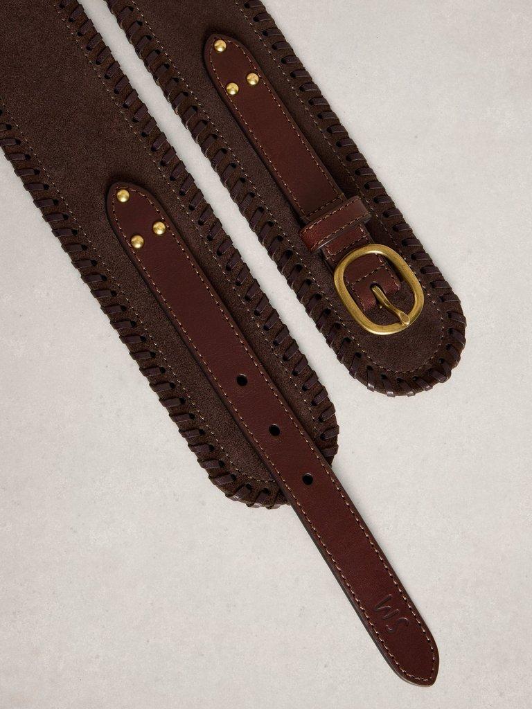 Cinch Waist Belt in DEEP BROWN - FLAT DETAIL