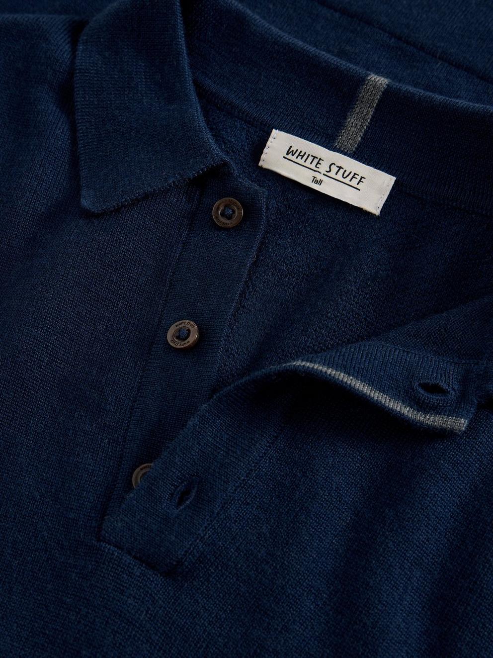 Newport Merino Polo SS in DARK NAVY - FLAT DETAIL