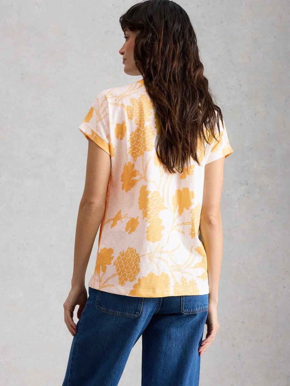NELLY NOTCH NECK PRINT T-SHIRT in YELLOW PR - MODEL BACK