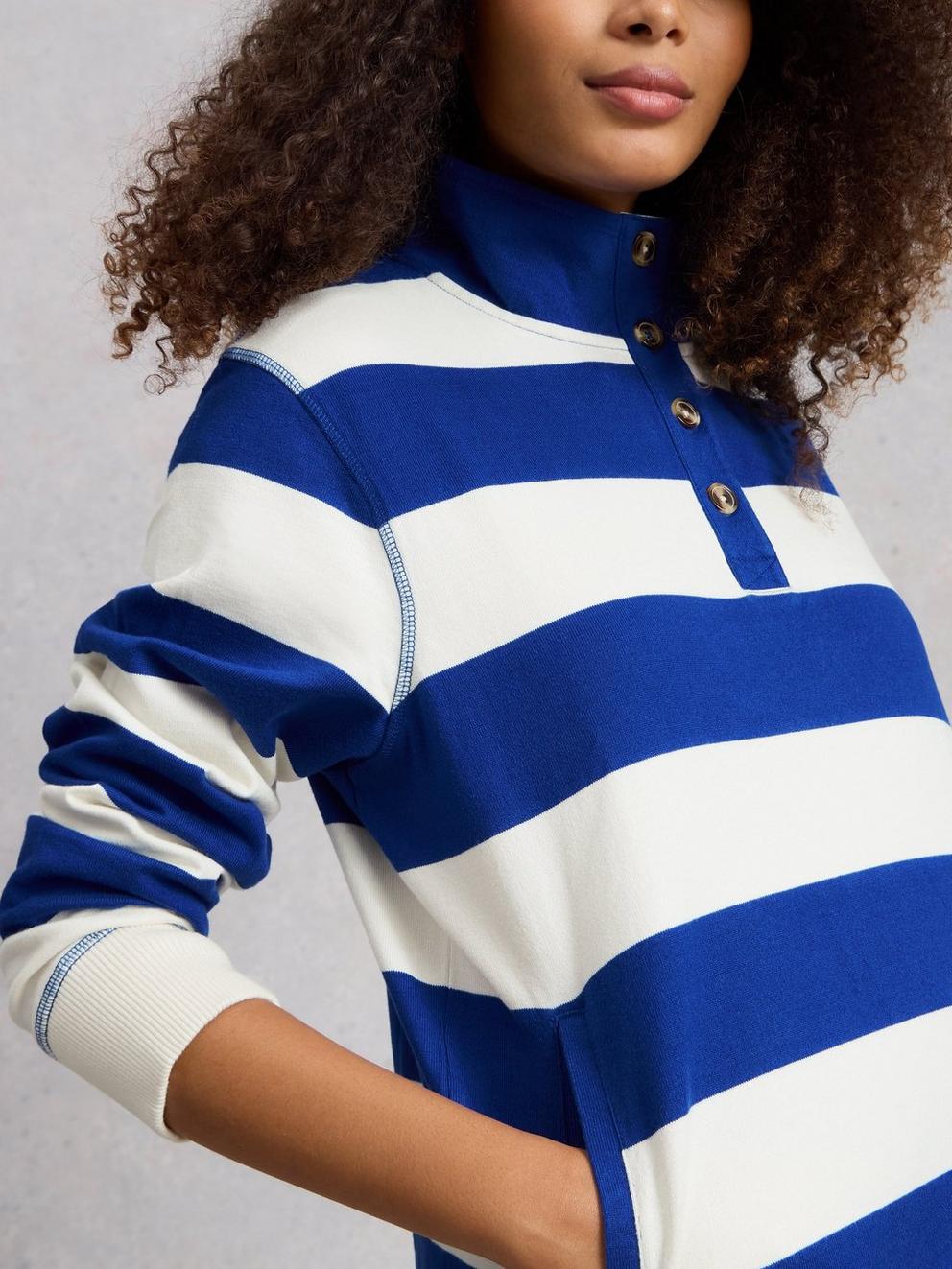 BOBBY BUTTON STRIPE SWEAT in BLUE MLT - MODEL DETAIL