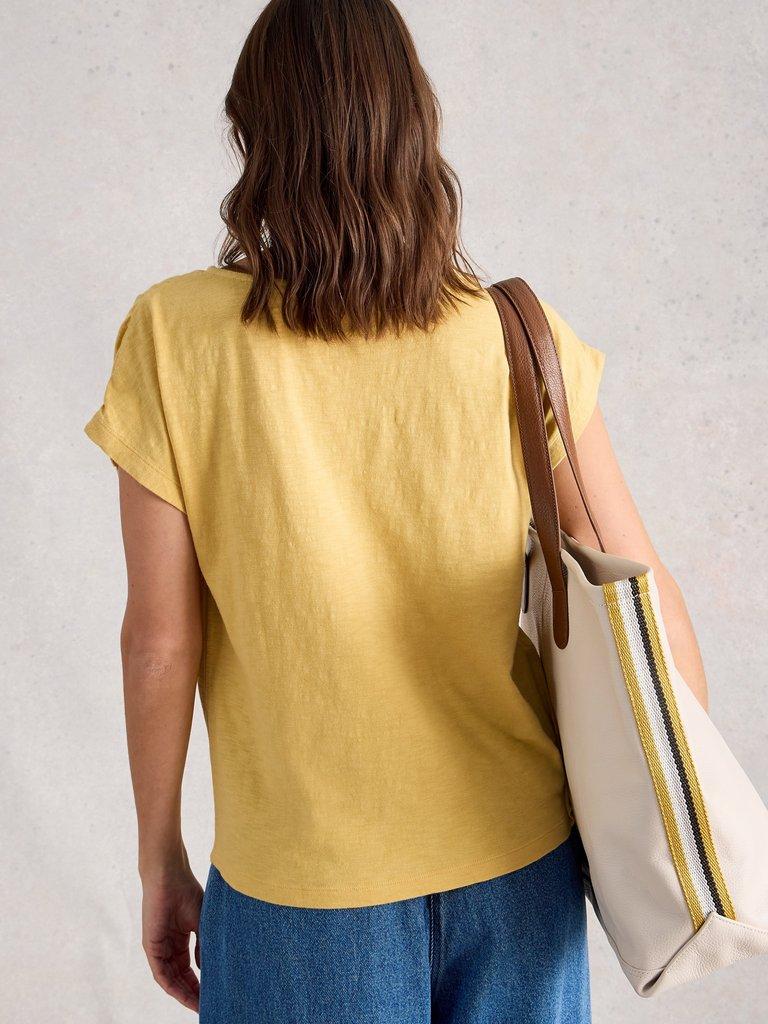 RACHEL RUCHED TEE in LGT YELLOW - MODEL BACK