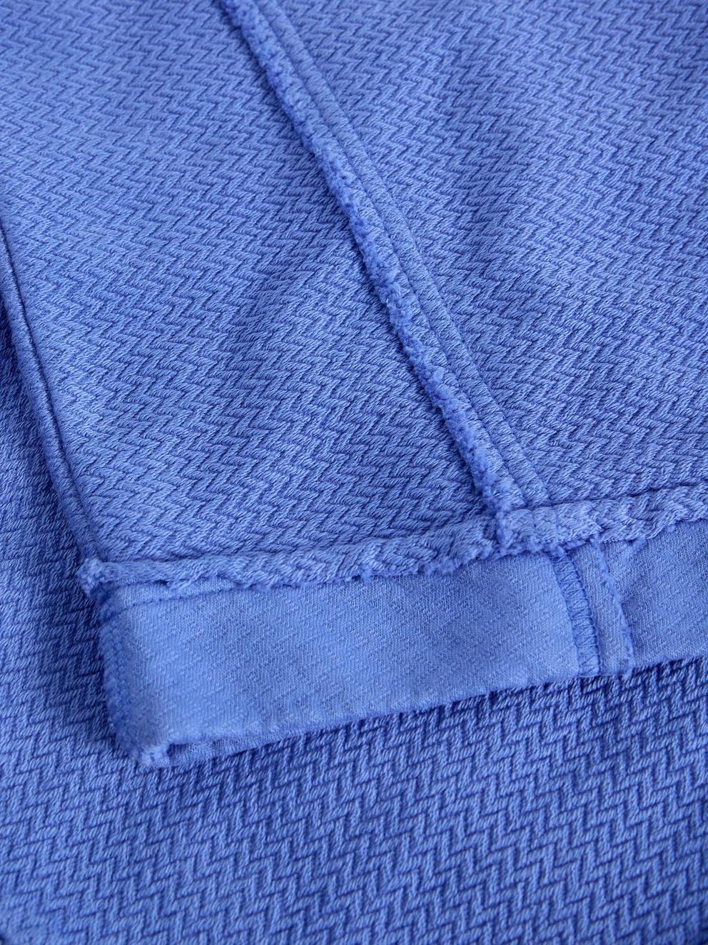 HERRINGBONE SWEAT in BRT BLUE - FLAT DETAIL