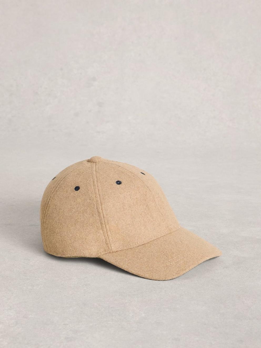 Felt Baseball Cap in DK NAT - FLAT FRONT
