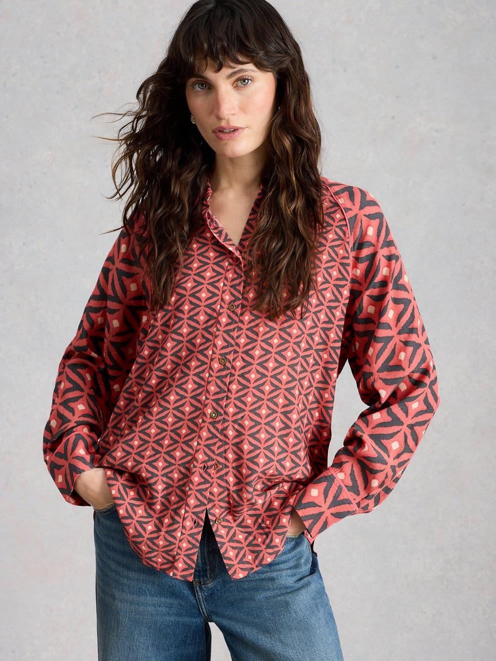 Harpreet Boyfriend Shirt in PINK MLT - MODEL DETAIL
