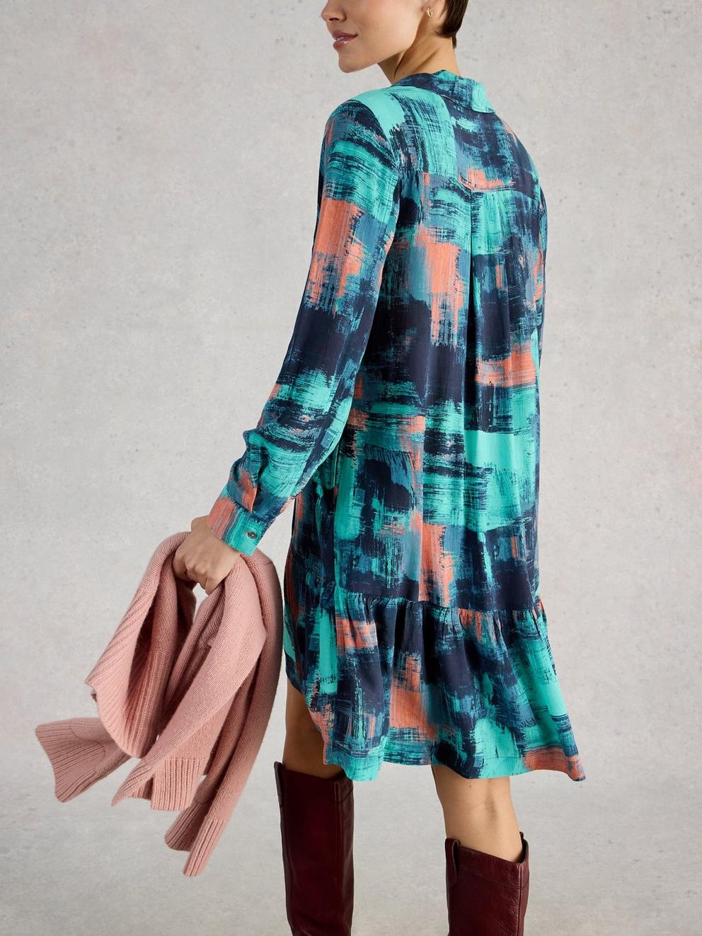 Frankie Collared Dress in NAVY MULTI - MODEL BACK